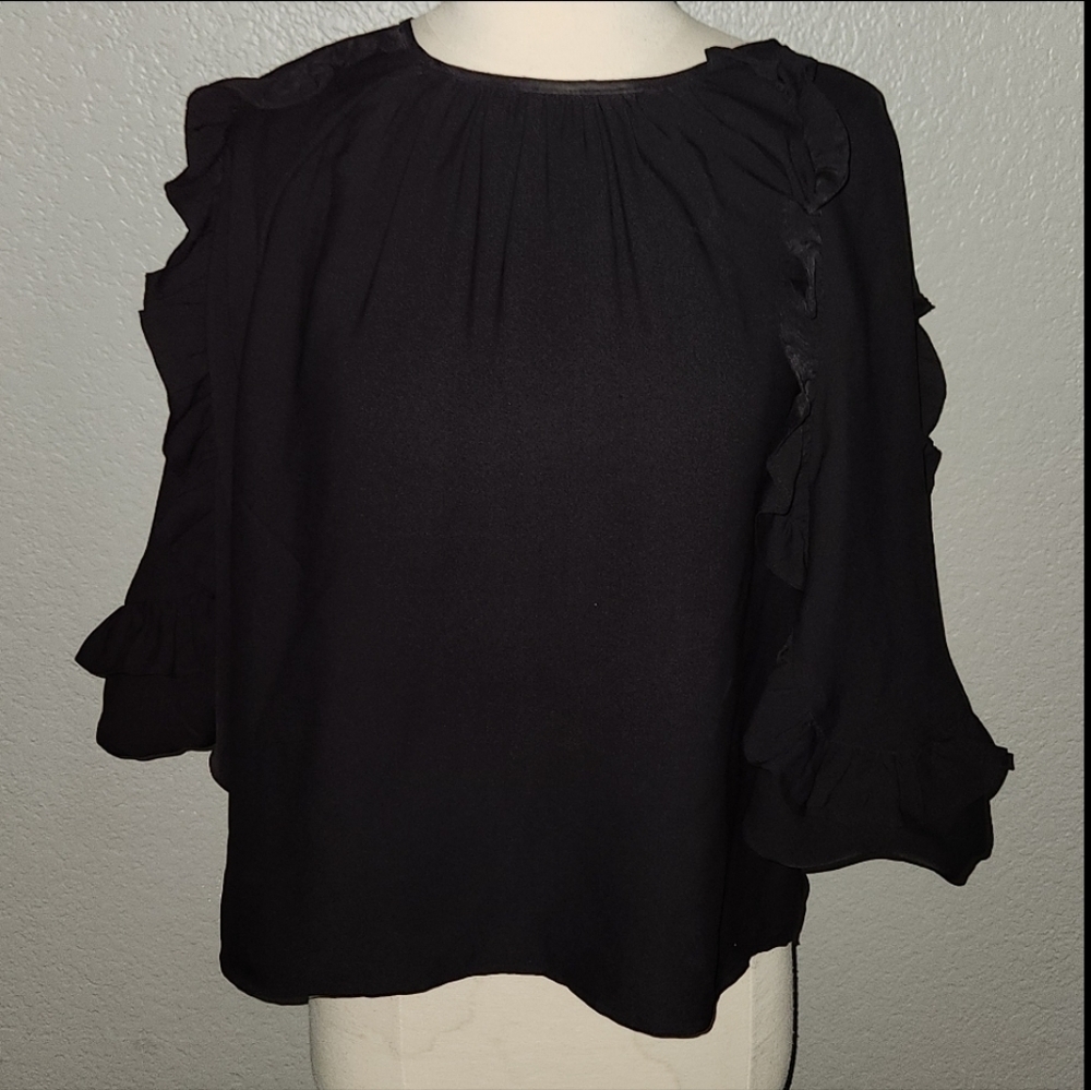 Vince Camuto Black Ruffle Sleeve Crêpe de Chine Blouse Size Small Nordst… - Picture 5 of 9